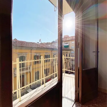 Apartment Comodo E Confortevole Nel Cuore Pulsante Di *